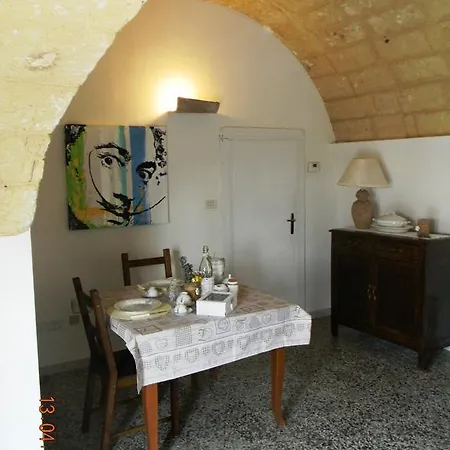 Masseria La Signorella Bed and Breakfast